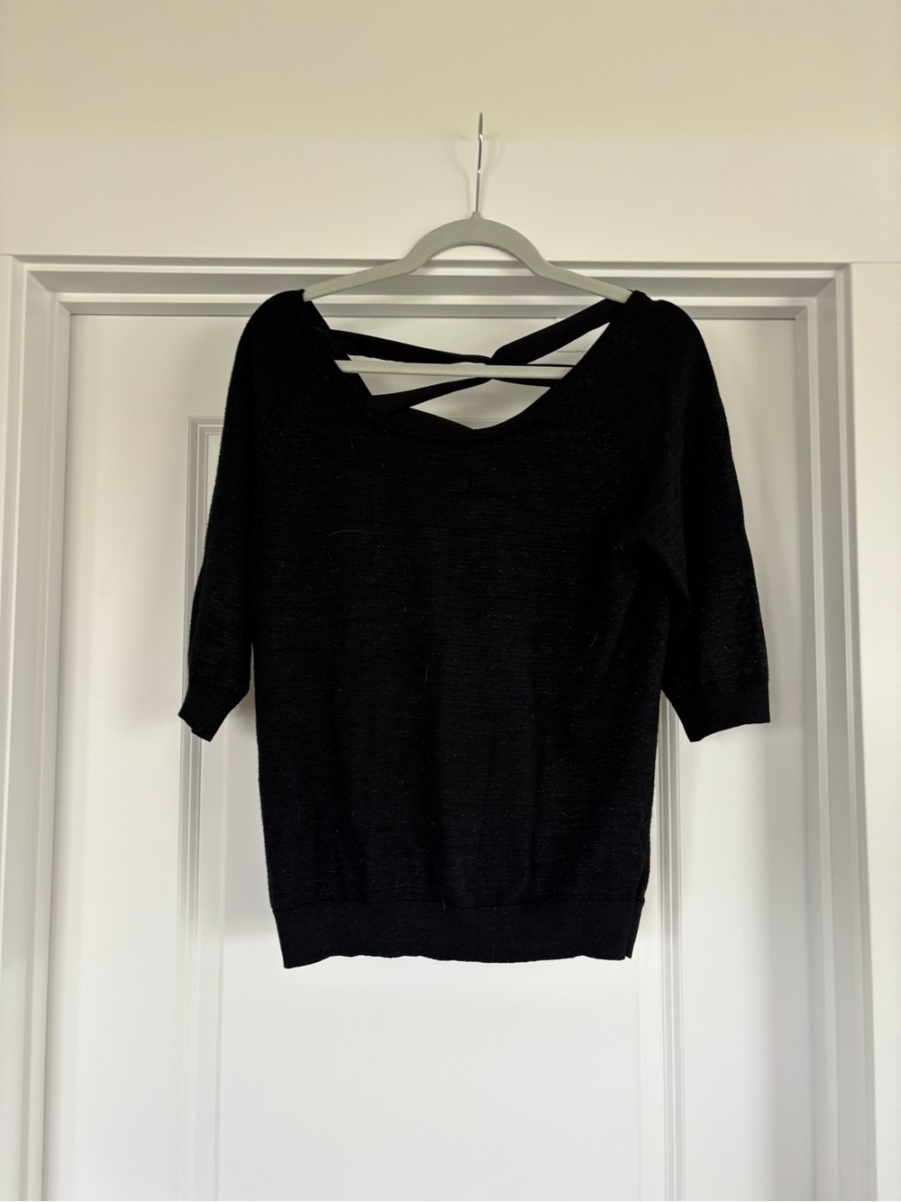 Black Women's Crisscross Back knit top